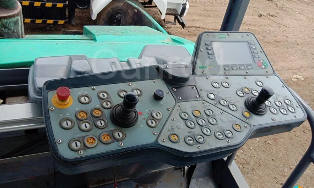 Vogele 1800-2 Paver